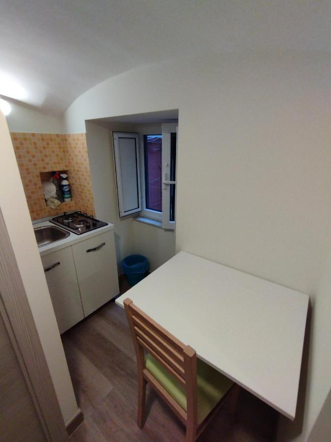 Vakantiehuis Just For Easygoing Solo Traveller Napels